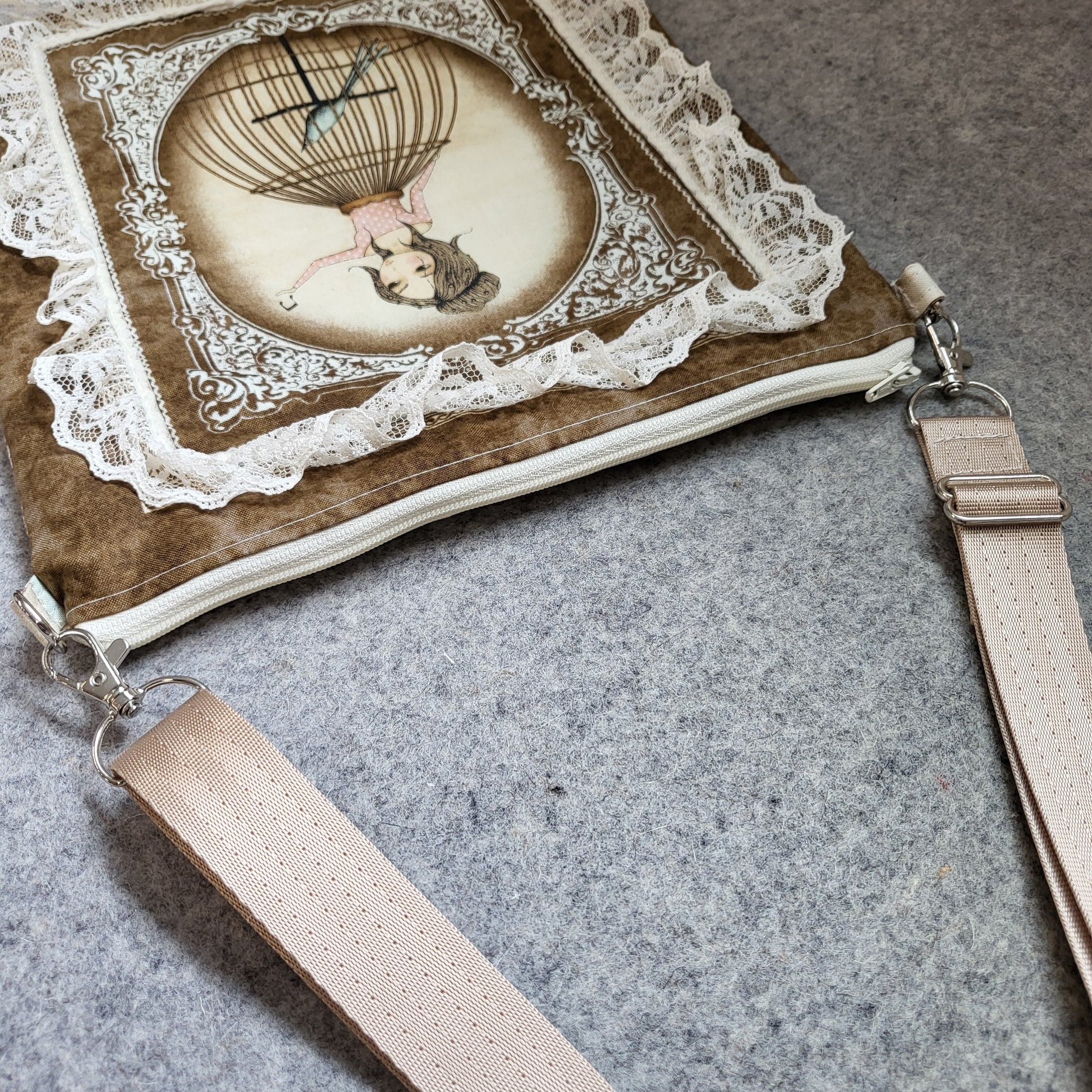 Musical lady purse with adjustable and removable strap.