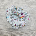 Load image into Gallery viewer, Birdies all around scrunchie.