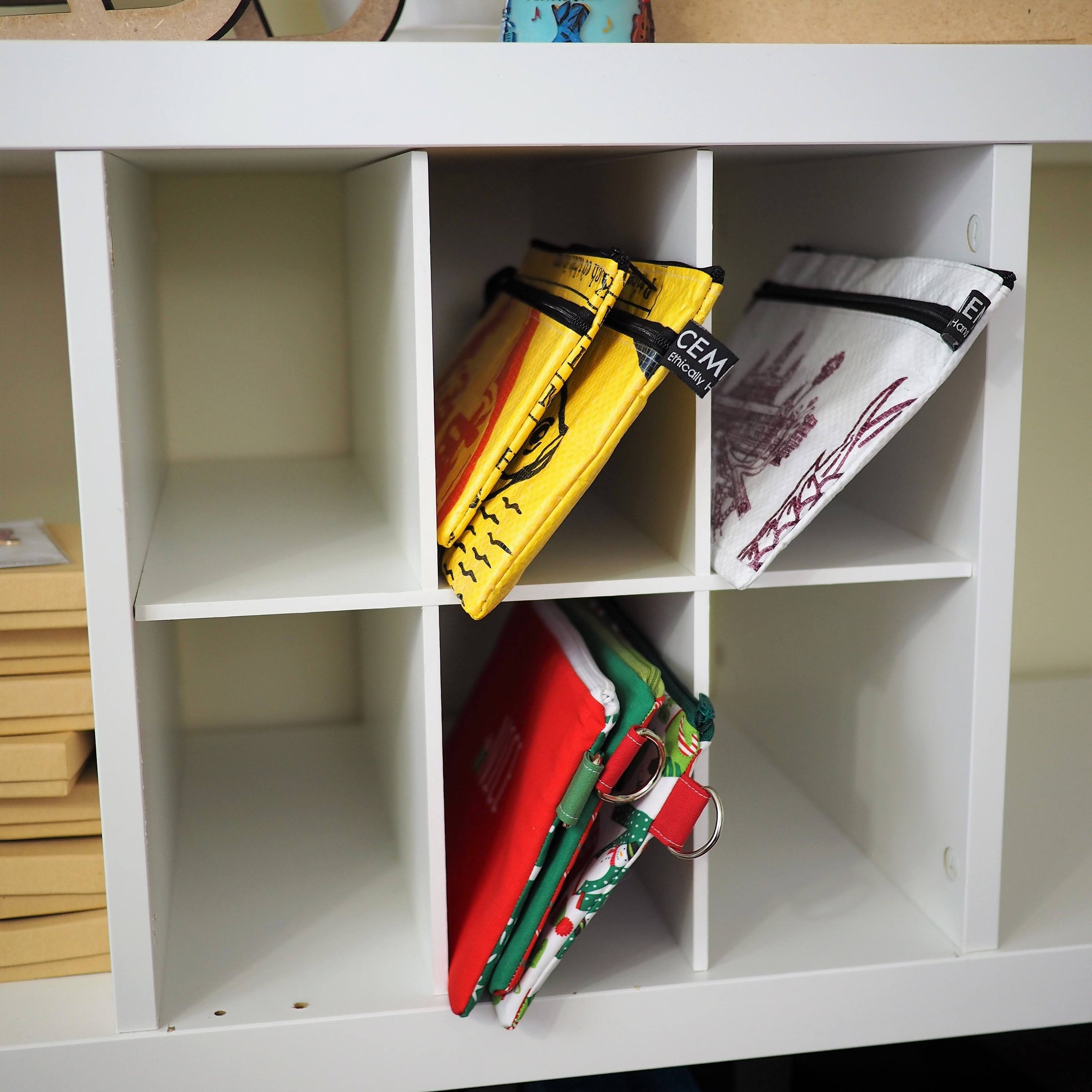 6 Cubby Cube Insert for Cube Storage Shelves, White, storing bags-The Steady Hand