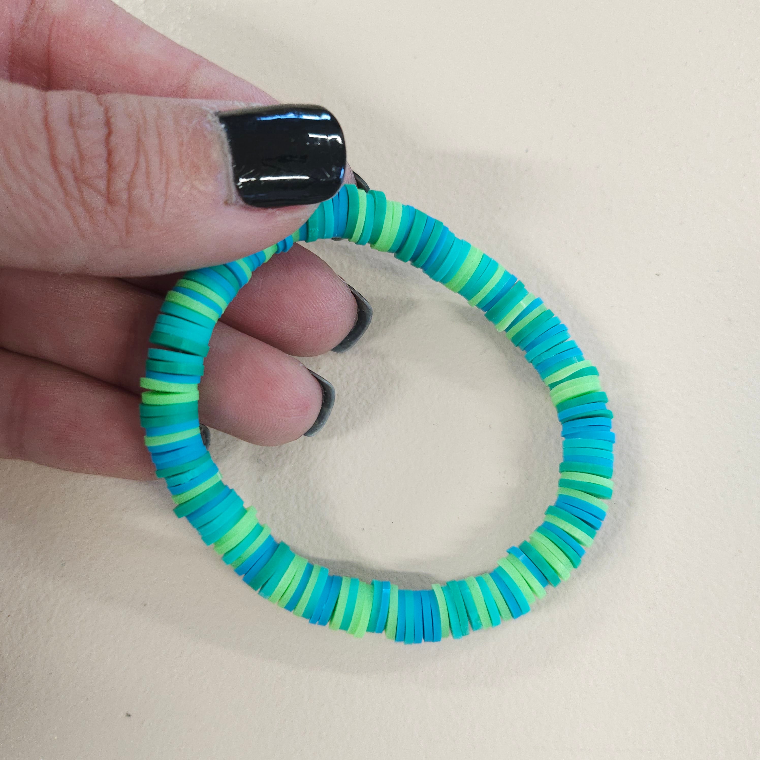 how to tie a clay bracelet