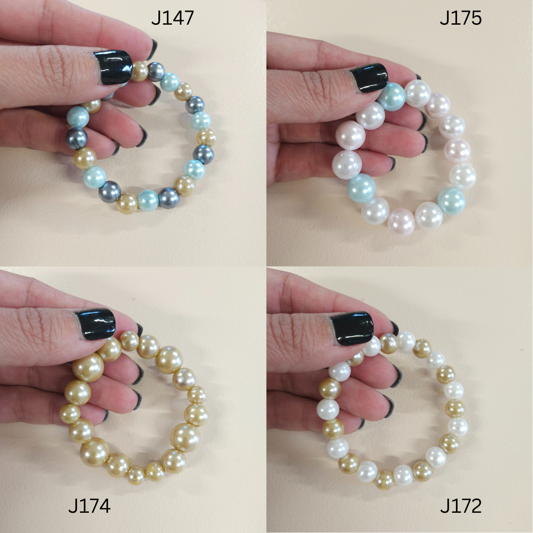 Faux pearl fashion stretch bracelets. 