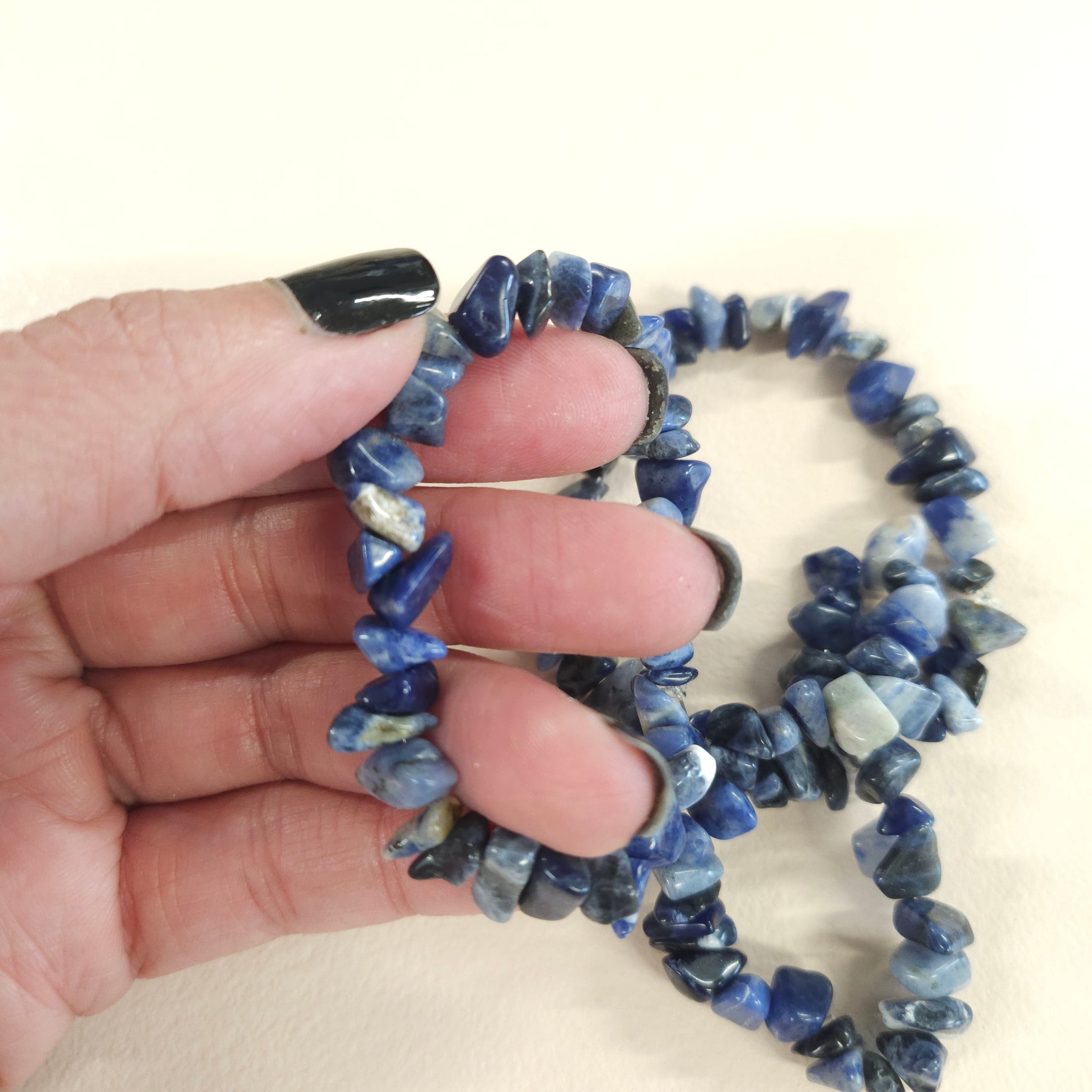 Shades of blue rocks stretch bracelet. 