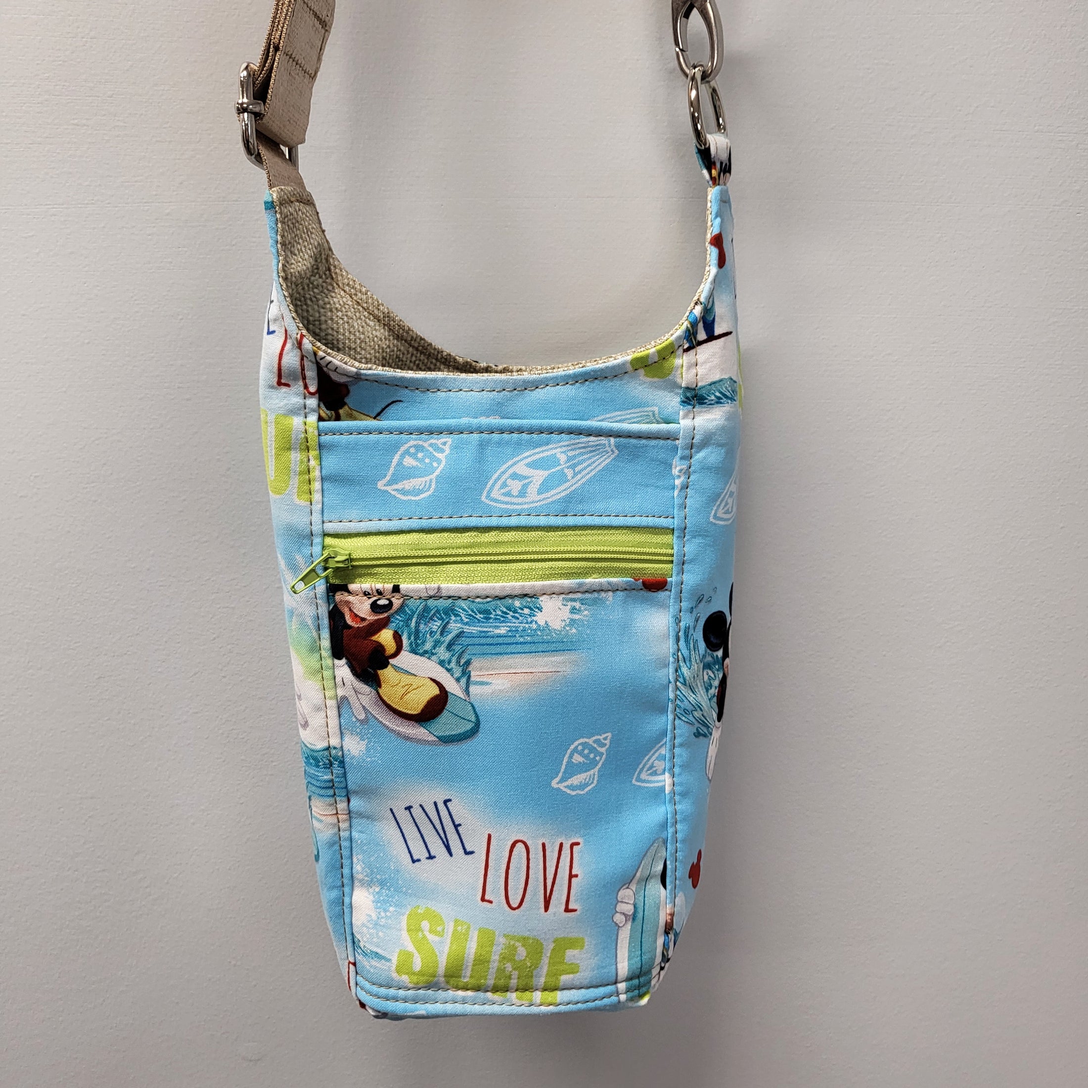 Live love surf drink carrier bag with adjustable strap. 