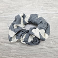 Load image into Gallery viewer, Gray and white scrunchie. 
