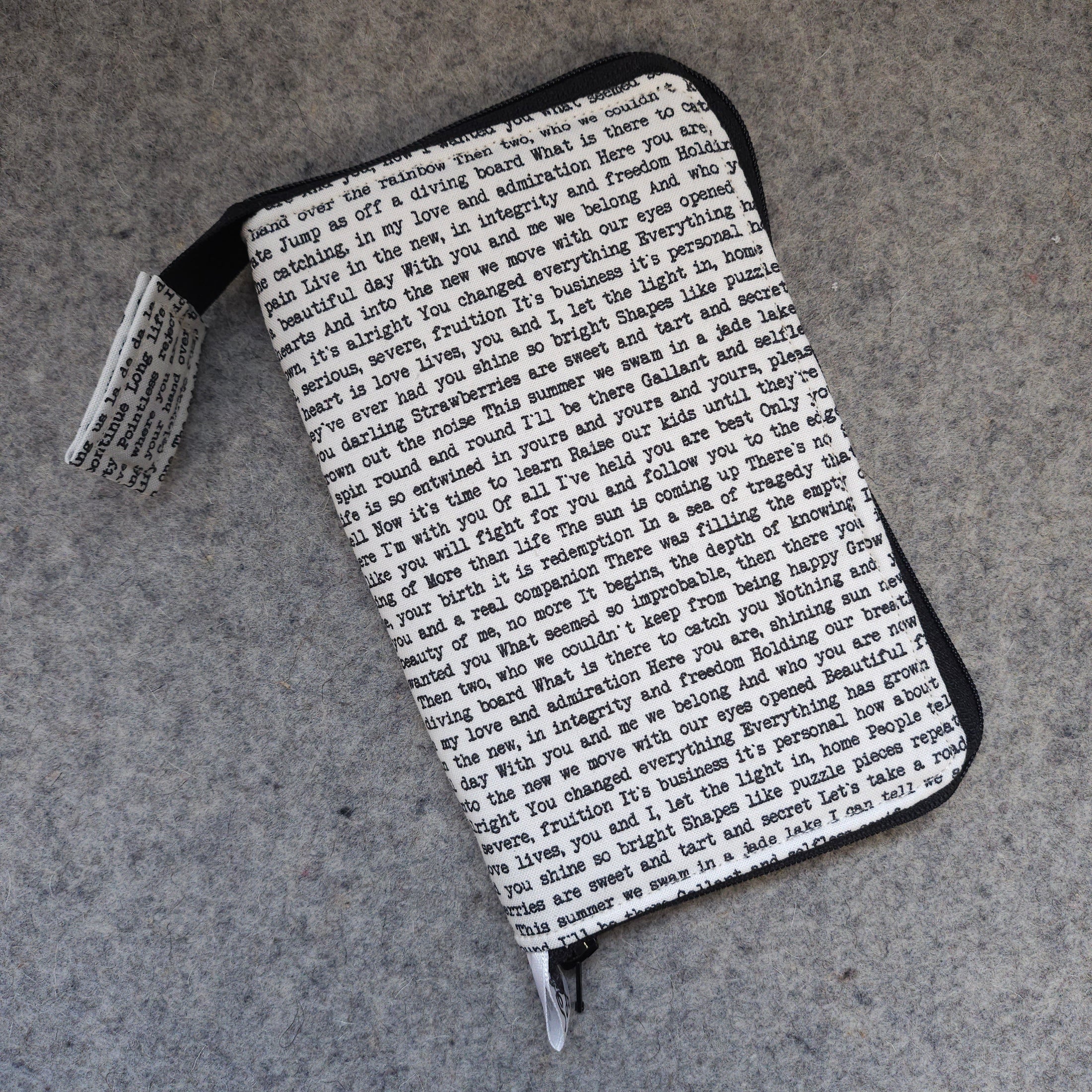 Original stitch marker organizer text. 
