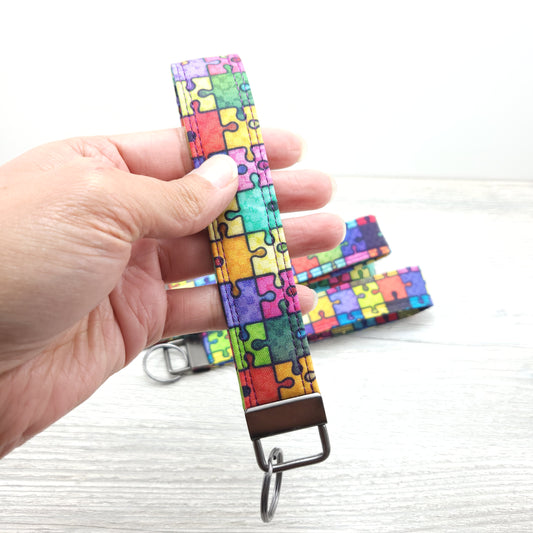 Autism awareness puzzle piece key fob.
