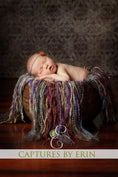Load image into Gallery viewer, Custom Crochet Service | Pattern Testing | Small Batch Production Consultation and Deposit
