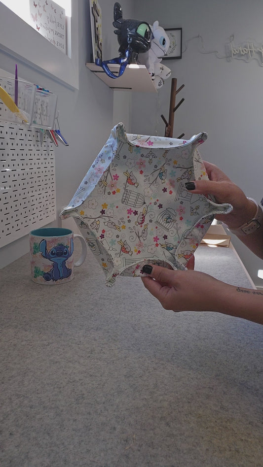 Video of the hexagon folding tray made with songbirds fabric.