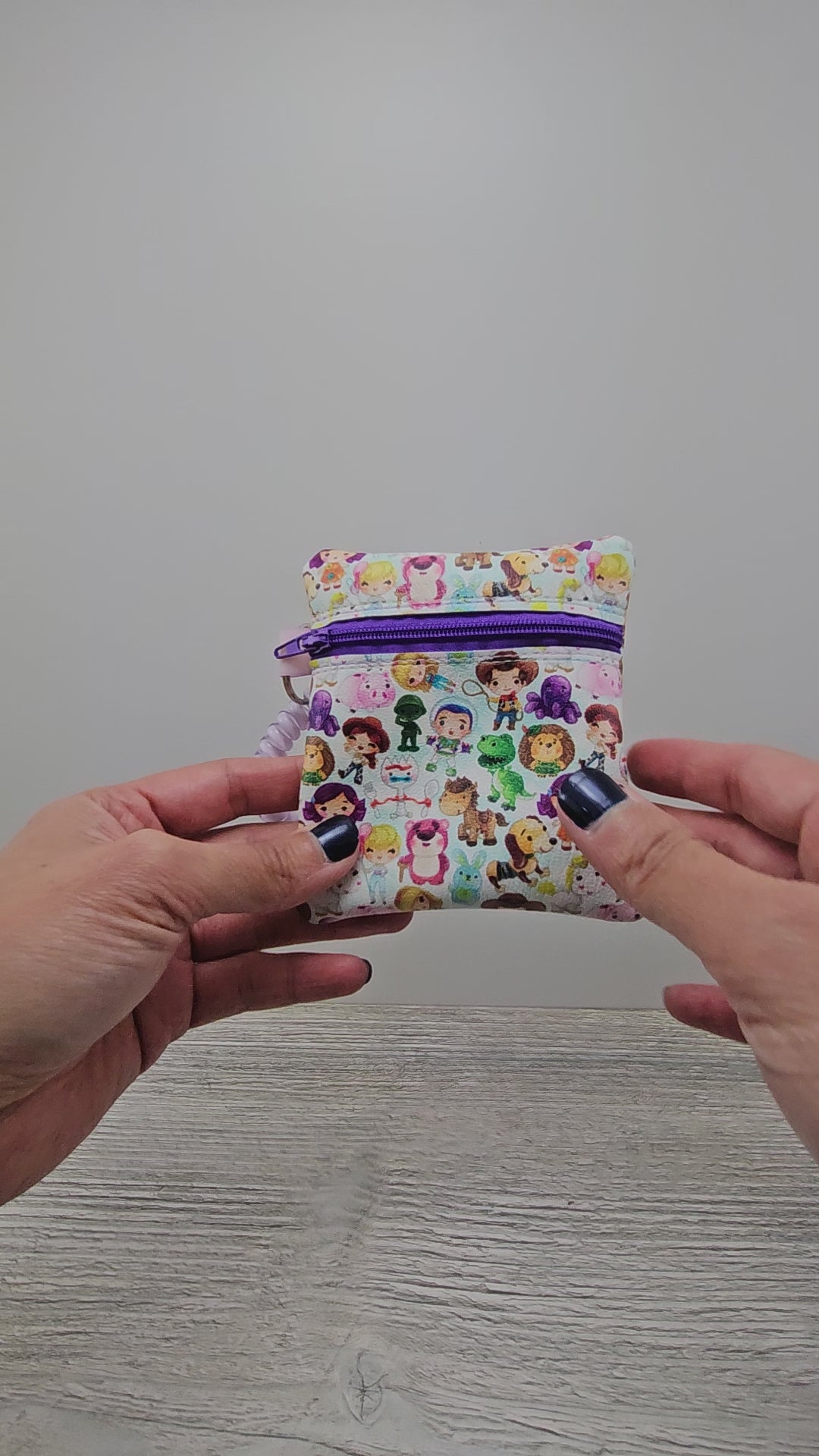 Video of the mini magical characters zipper pouch.