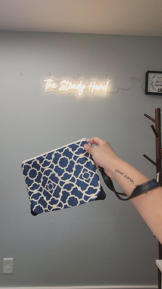 Video of blue and cream wristlet clutch.