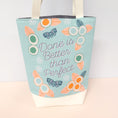 Load image into Gallery viewer, Floral tote bag.
