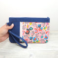 Load image into Gallery viewer, Wristlet with zipper and handle.
